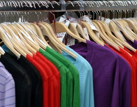 clothing-store-sweaters-lg