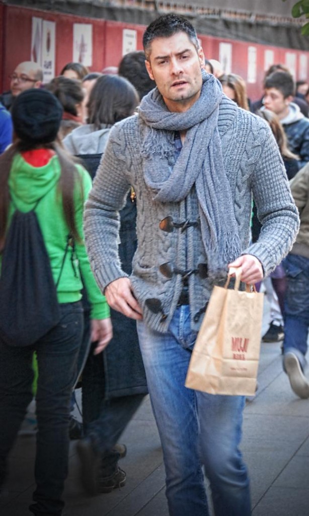 Cum Se Îmbracă Bărbații Din Madrid